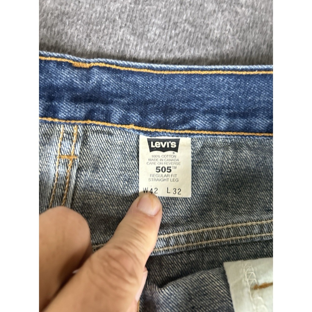 Levis 505 Regular Fit Mens Blue Jeans Size 42x32 Straight Leg - Picture 3 of 4